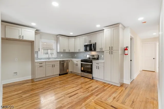 $3,790 | 28 Toronto Court, Maplewood, NJ 07040