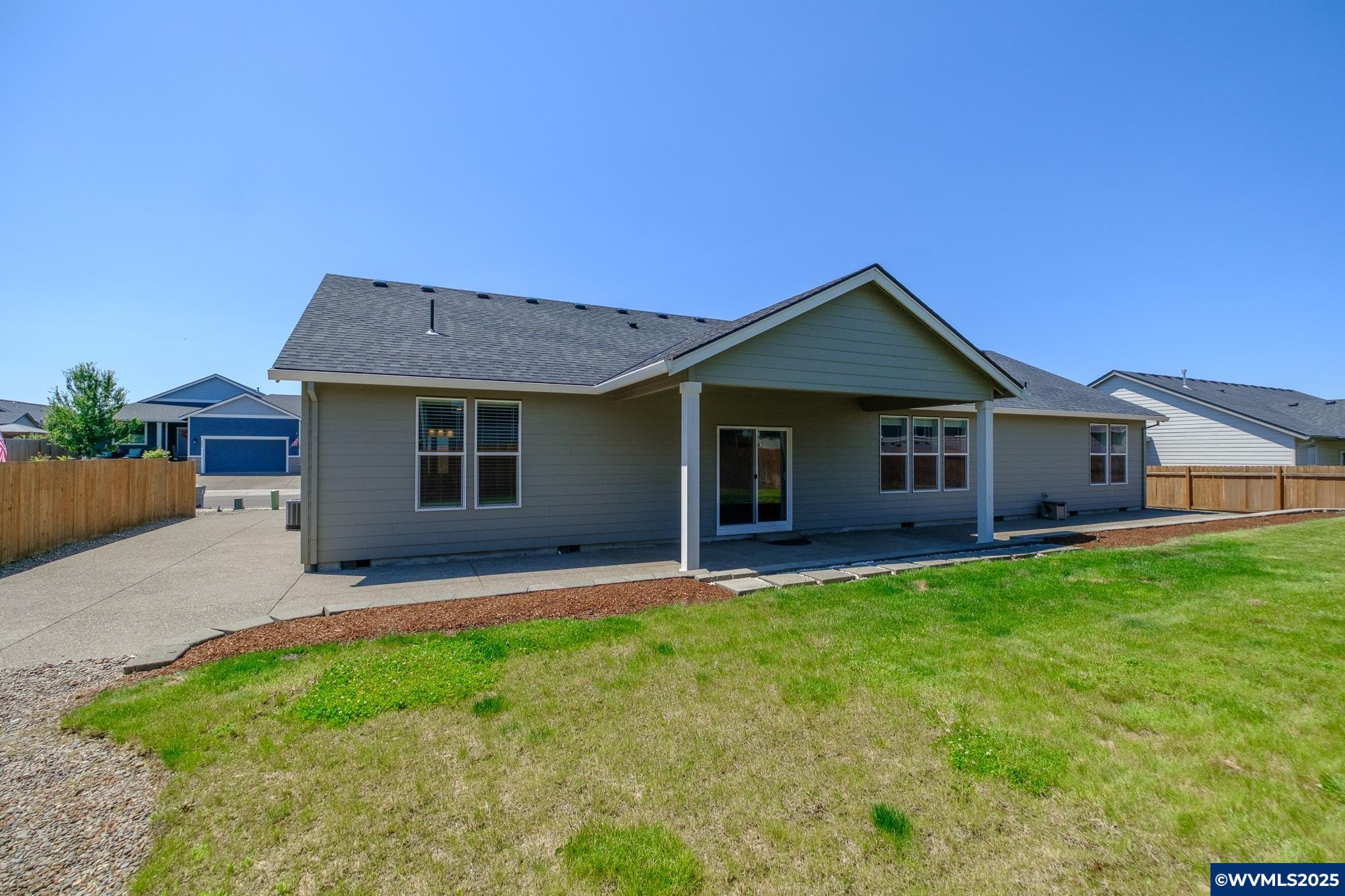 5839 Northeast Tuscan Loop Albany, OR 97321 - Photo 49 of 50 Gallery Image 49
