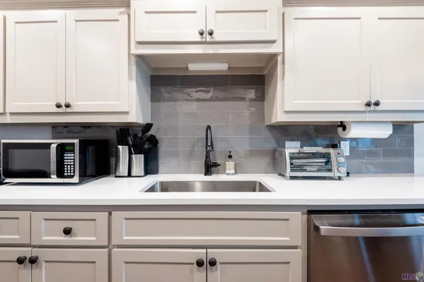 $249,500 | 2303 False River Drive, Unit 2, New Roads, LA 70760