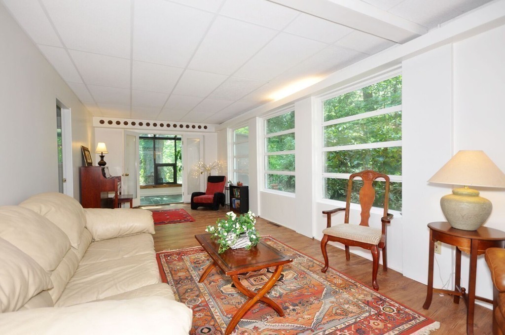 1 Burns Road Lexington, MA 02421 - Photo 4 of 28