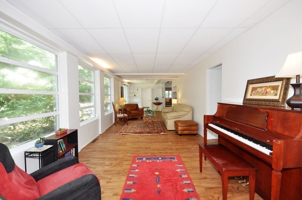 1 Burns Road Lexington, MA 02421 - Photo 6 of 28