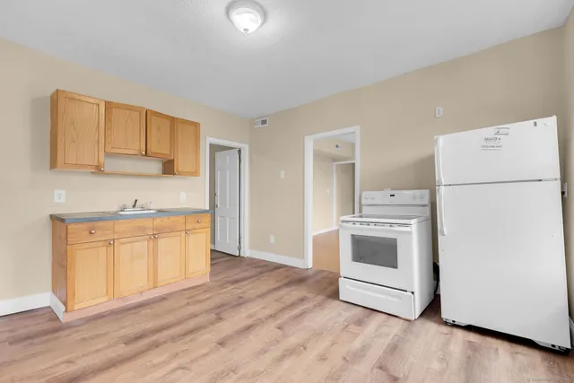 $2,700,000 | 701 South Main Street, Waterbury, CT 06706