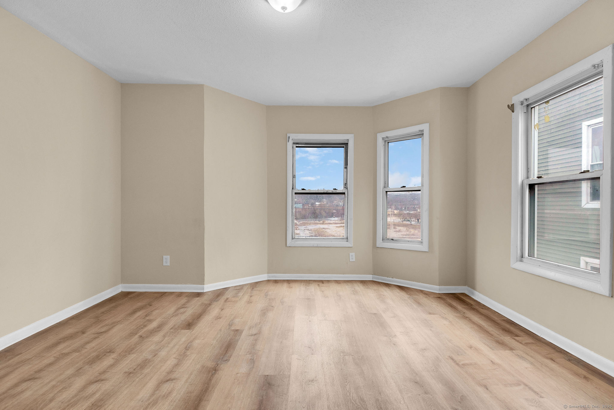 701 South Main Street Waterbury, CT 06706 - Photo 21 of 37