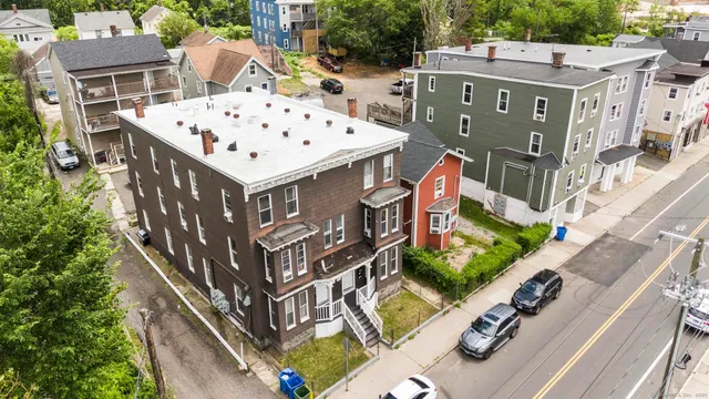 $2,700,000 | 701 South Main Street, Waterbury, CT 06706