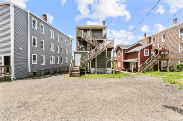 $2,700,000 | 701 South Main Street, Waterbury, CT 06706