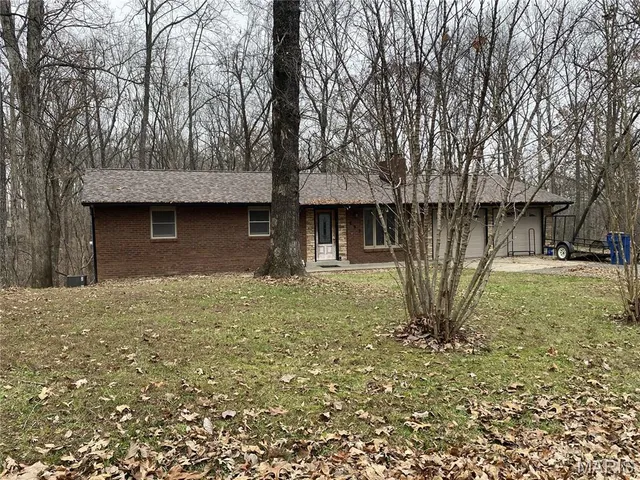 $235,000 | 207 Navaho Drive, Cape Girardeau, MO 63701