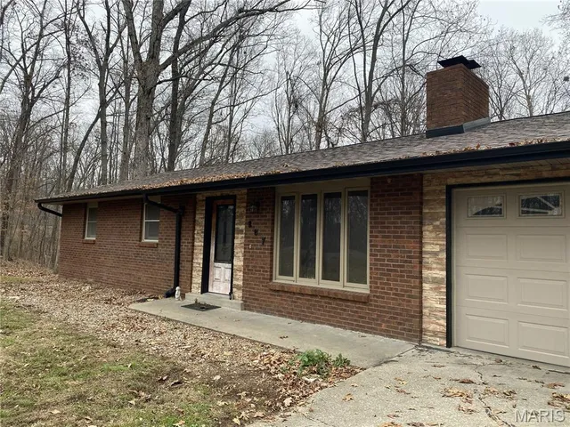 $235,000 | 207 Navaho Drive, Cape Girardeau, MO 63701