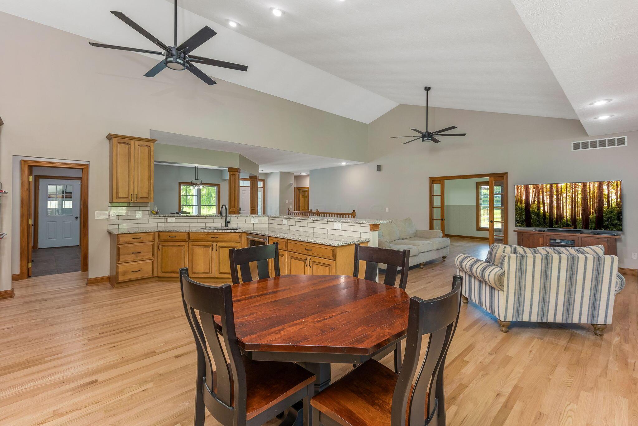11925 Lockbourne Eastern Road Ashville, OH 43103 - Photo 21 of 106 21-web-or-mls-G02A3089
