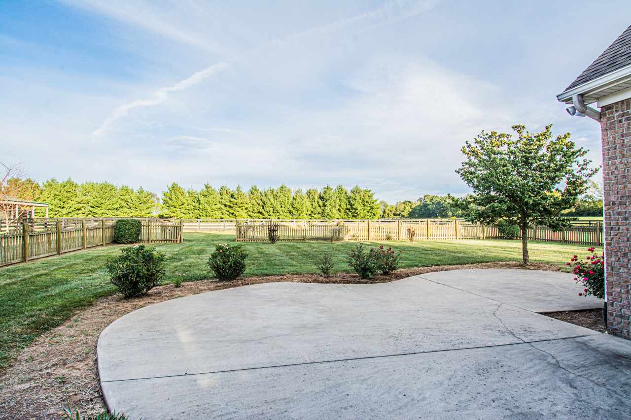 1350 Matlock Road Bowling Green, KY 42104 - Photo 8 of 35 Gallery Image 8