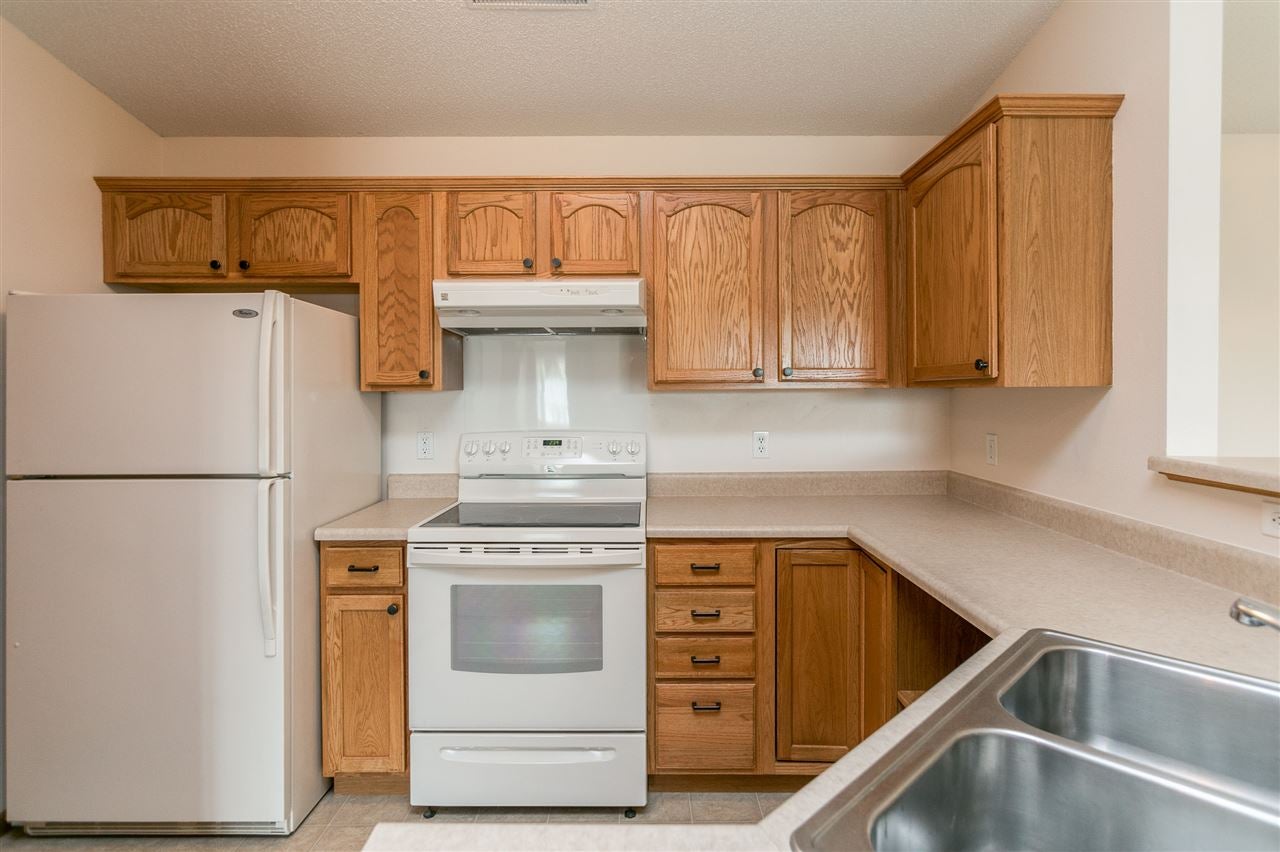 2953 Heinz Road, Unit 6 Iowa City, IA 52240 - Photo 11 of 26 Gallery Image 11