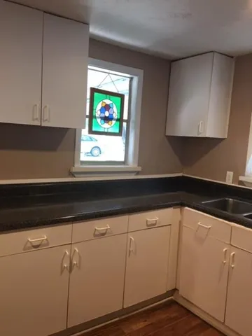 $2,500 | 4410 Bonham Street, Dallas, TX 75229