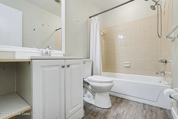 $1,700 | 1021 Abada Court Northeast, Unit 107, Palm Bay, FL 32905