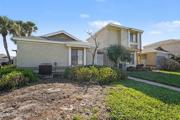 $1,700 | 1021 Abada Court Northeast, Unit 107, Palm Bay, FL 32905