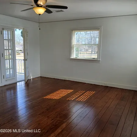$325,000 | 404 East Adams Avenue, Greenwood, MS 38930