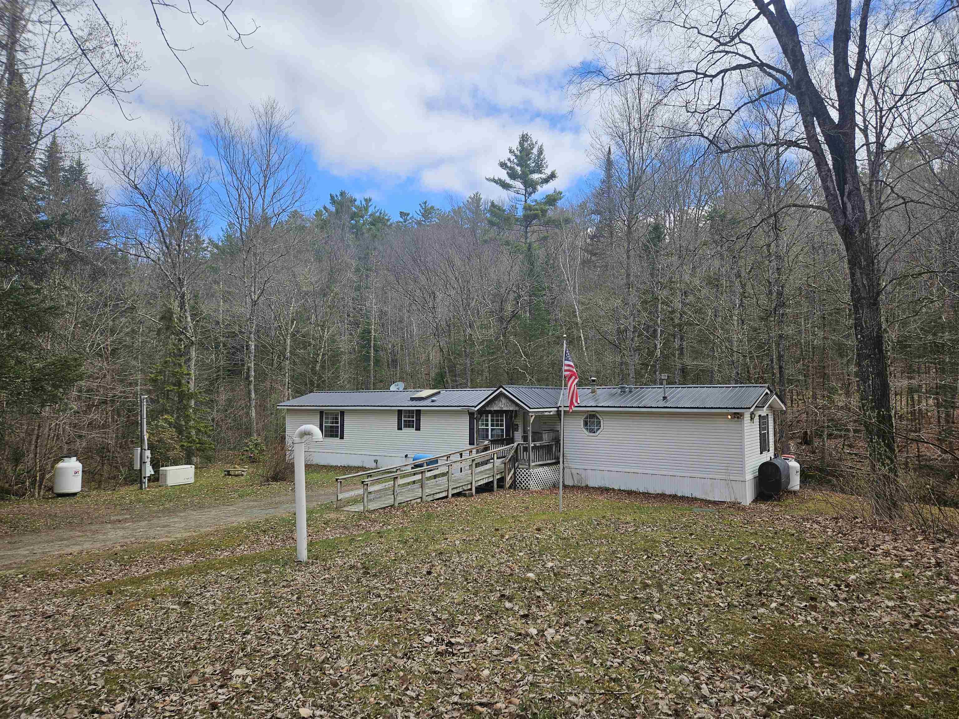 413 Pettyboro Road Lyman, NH 03585 - Photo 2 of 32