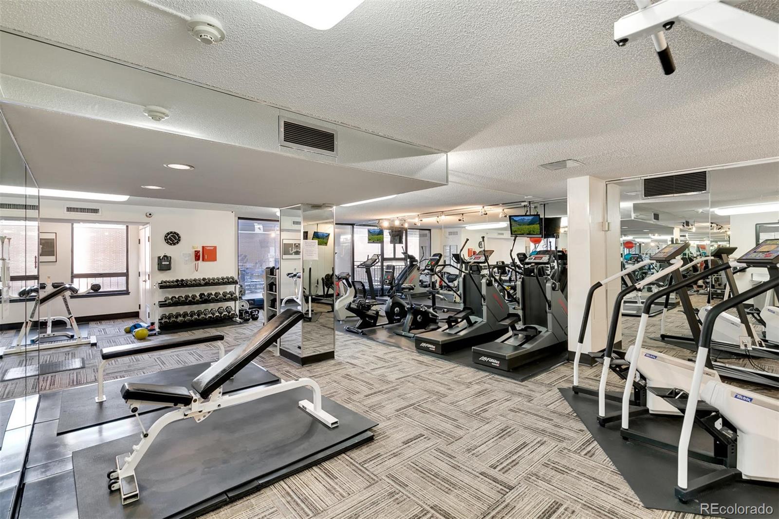 1020 15th Street, Unit 28M Denver, CO 80202 - Photo 19 of 27