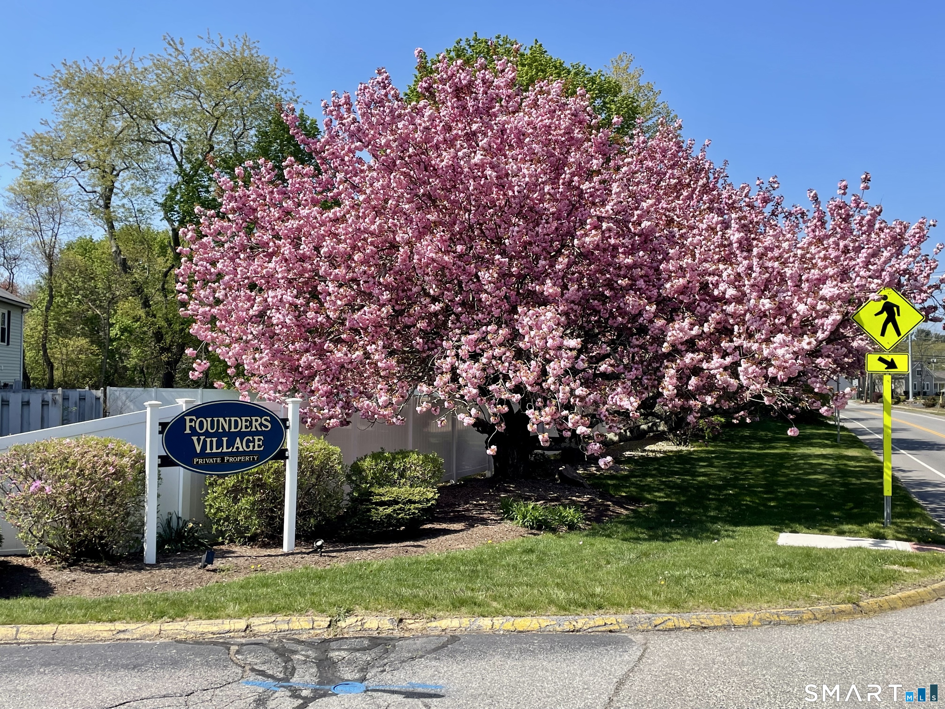56 Founders Village, Unit 56 Clinton, CT 06413 - Photo 1 of 1