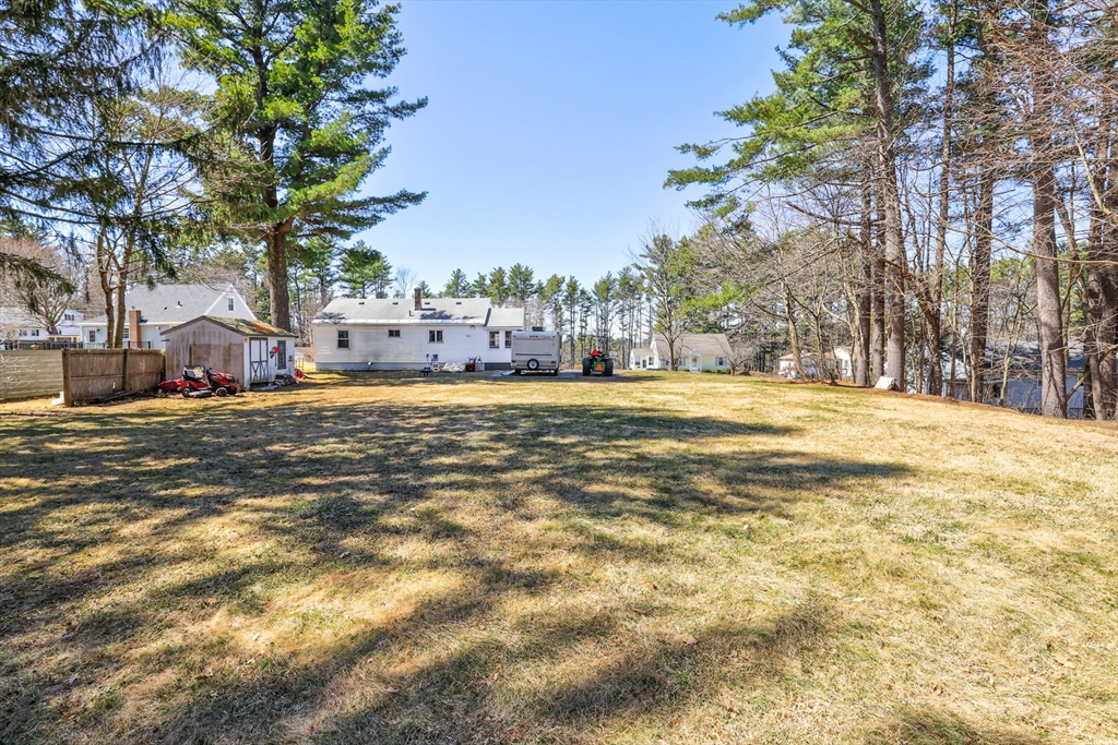 78 Racette Avenue Gardner, MA 01440 - Photo 5 of 32