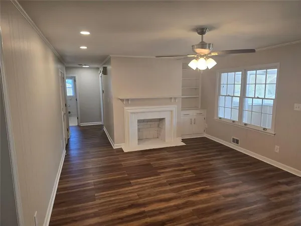 $3,800 | 3420 Northside Drive, Hapeville, GA 30354