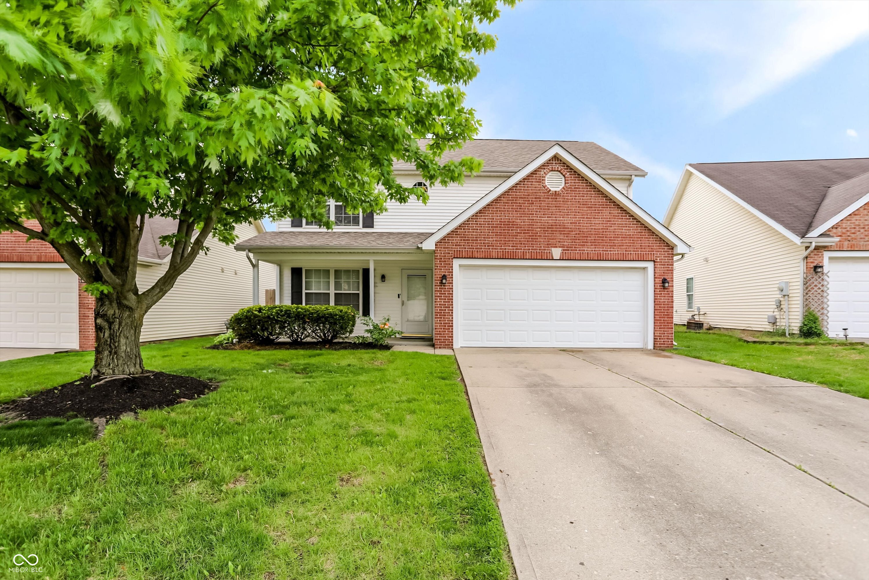 14904 Oak Road Carmel, IN 46033 - Photo 1 of 38