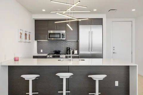 $845,000 | 301 West Avenue, Unit 1701, Austin, TX 78701