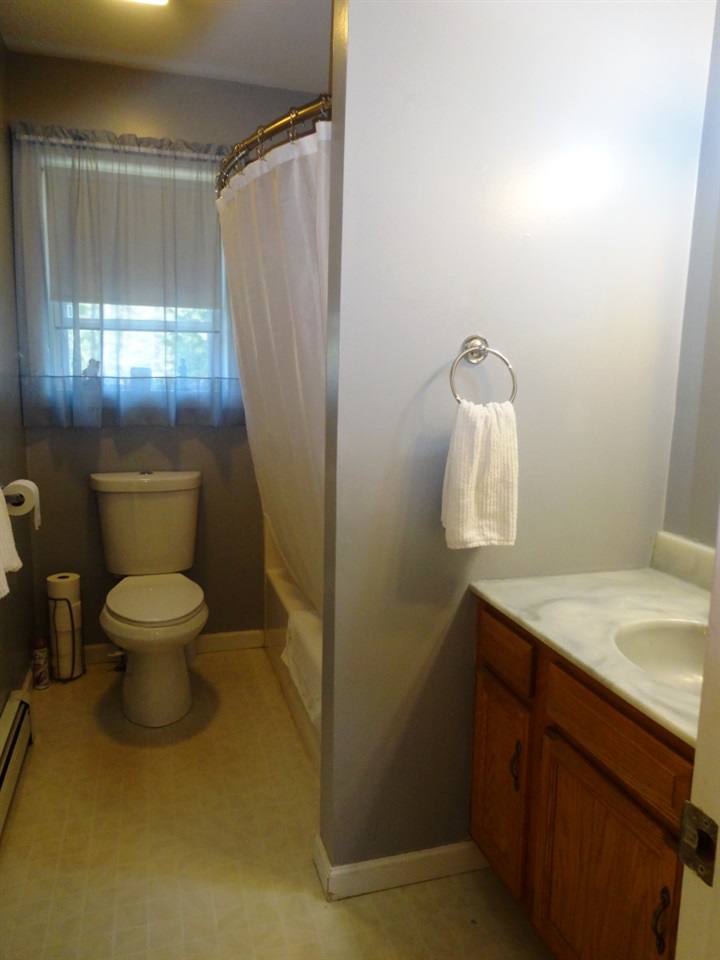 10 Day Road Swanzey, NH 03446 - Photo 13 of 29 Gallery Image 13