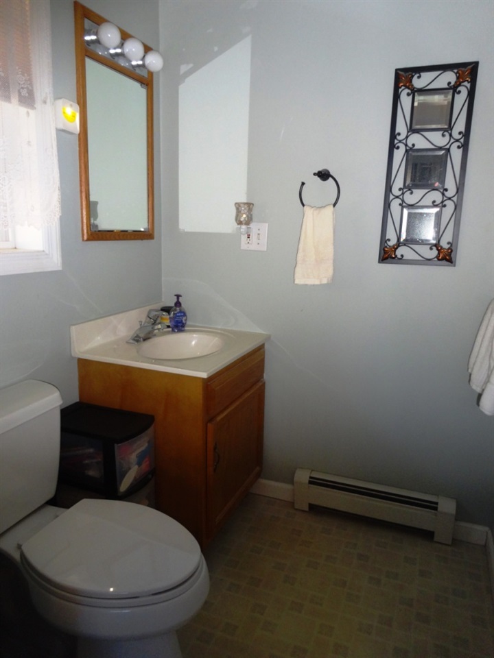 10 Day Road Swanzey, NH 03446 - Photo 9 of 29 Gallery Image 9