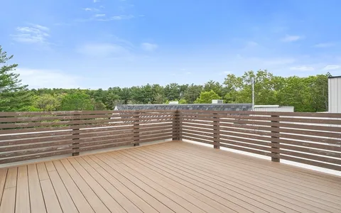$2,600,000 | 148 Weston Road, Unit 304, Wellesley, MA 02482