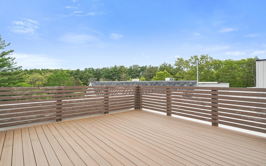 148 Weston Road, Unit 304 Wellesley, MA 02482 - Photo 19 of 33