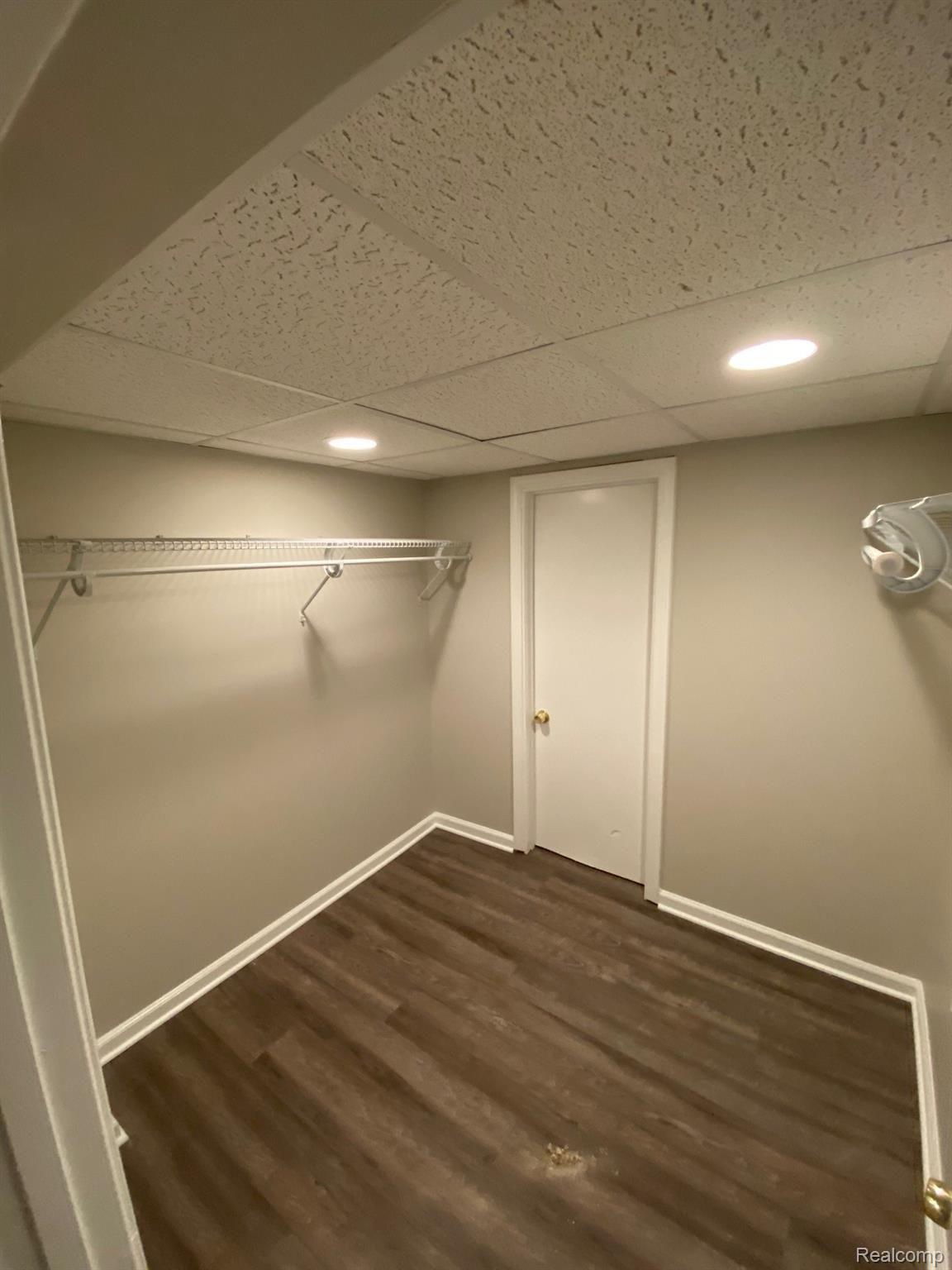 1592 Columbia Road Berkley, MI 48072 - Photo 31 of 35 Gallery Image 31