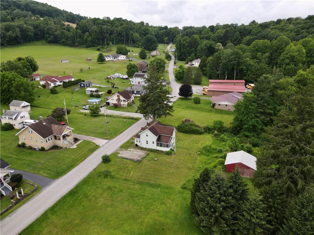 114 Stewarton Road Mill Run, PA 15464 - Photo 18 of 35