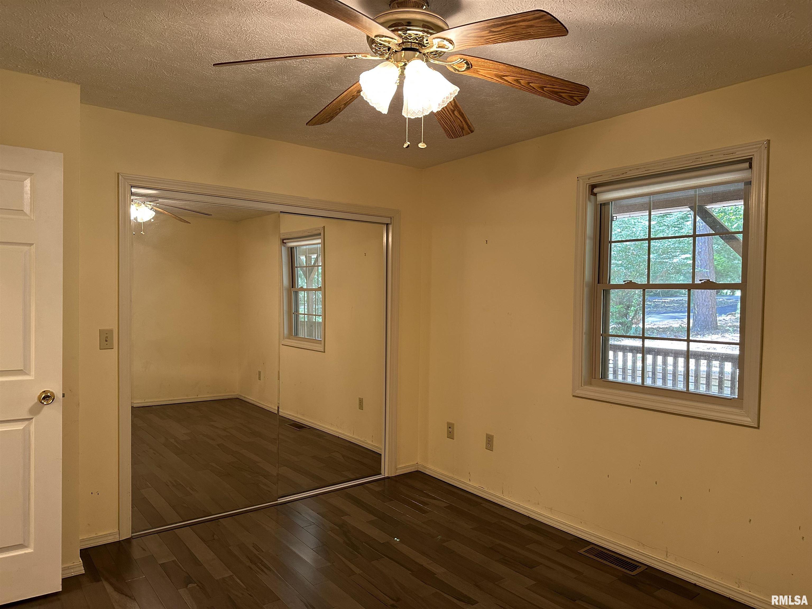 4716 Chautauqua Road Murphysboro, IL 62966 - Photo 43 of 71