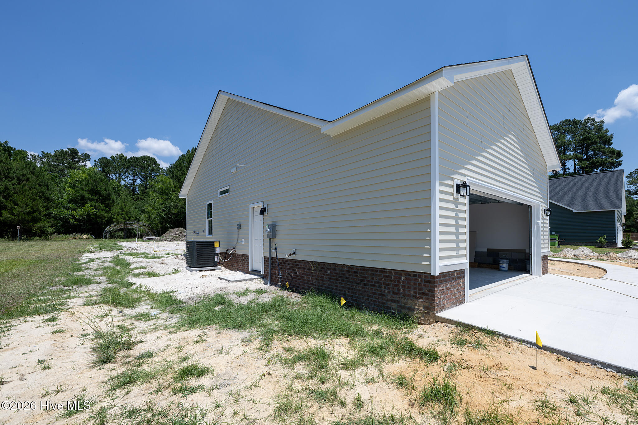 682 Crump Farm Road New Bern, NC 28562 - Photo 32 of 35 Side of Home