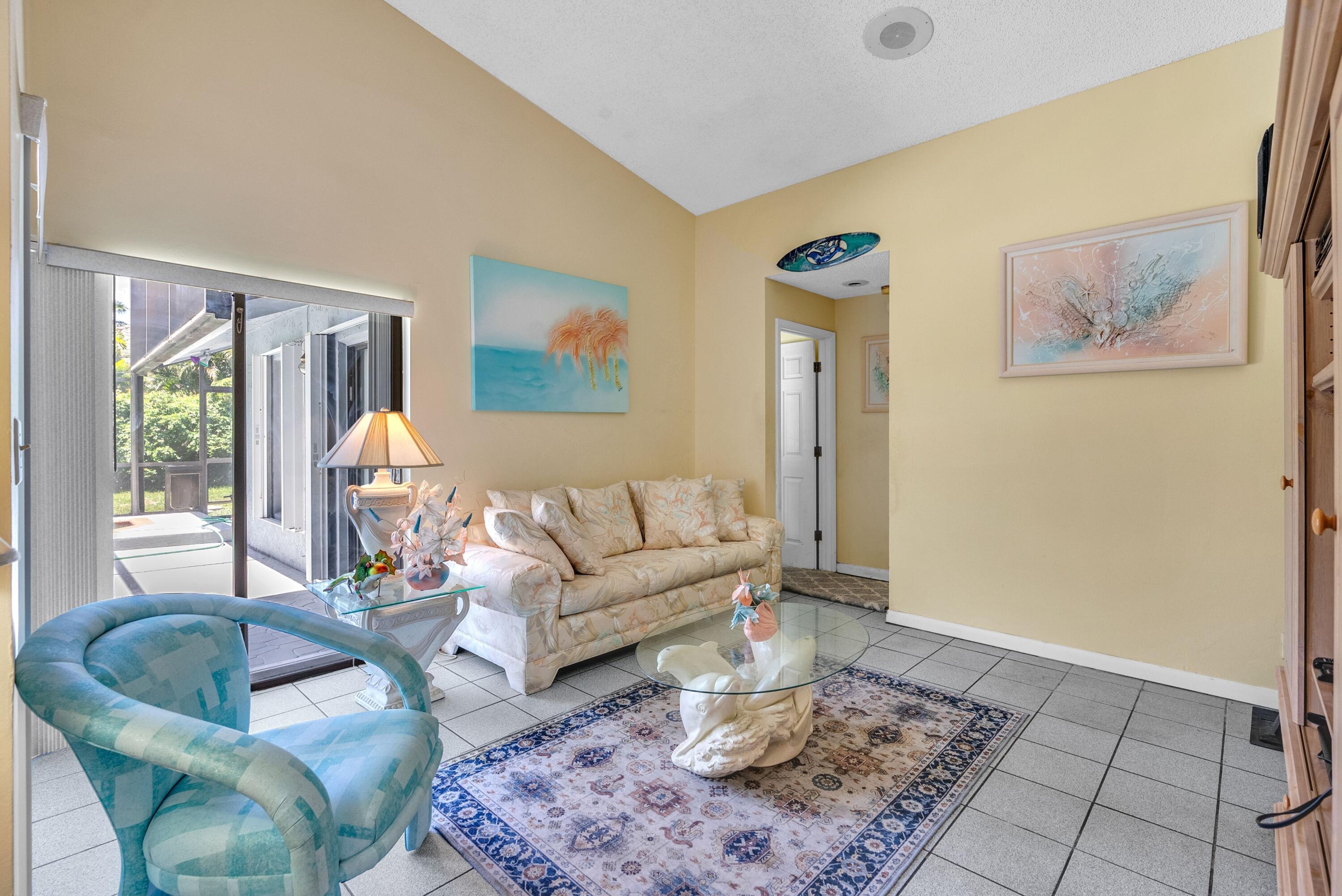 11508 Clear Creek Place Boca Raton, FL 33428 - Photo 11 of 23 qE-hxNbk