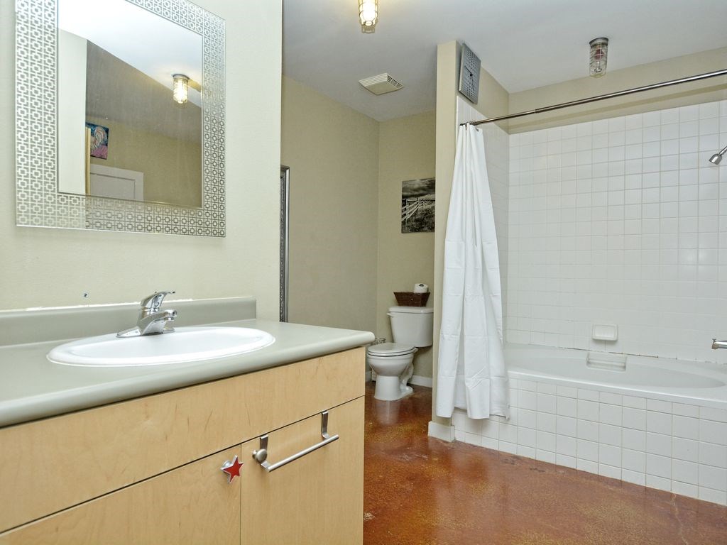 1601 East 5th Street, Unit 112 Austin, TX 78702 - Photo 5 of 11