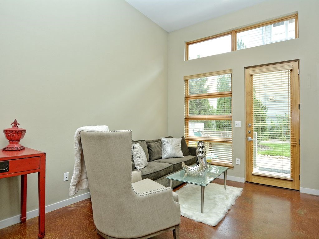 1601 East 5th Street, Unit 112 Austin, TX 78702 - Photo 10 of 11