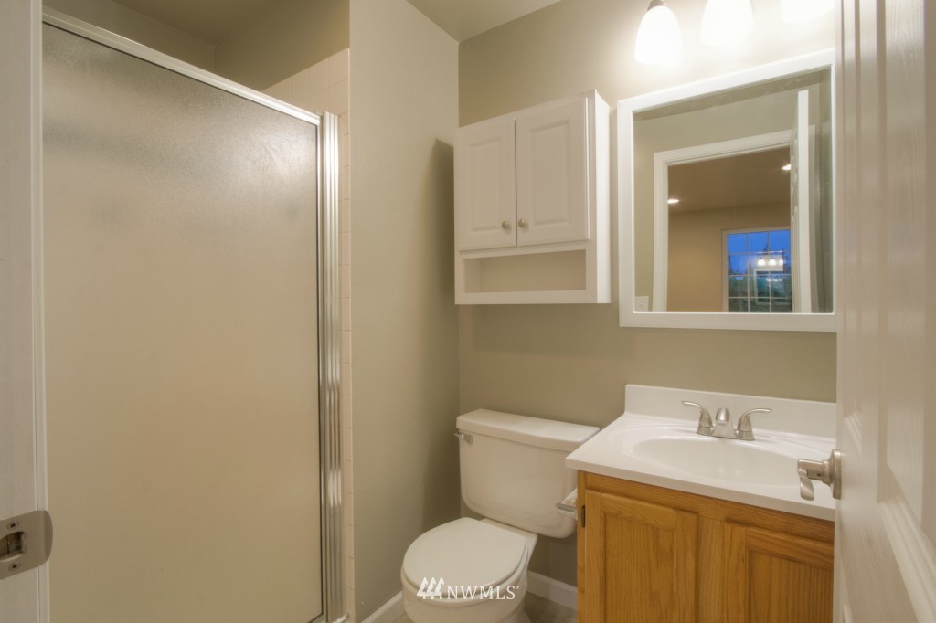 6818 East Cady Road Everett, WA 98203 - Photo 9 of 16