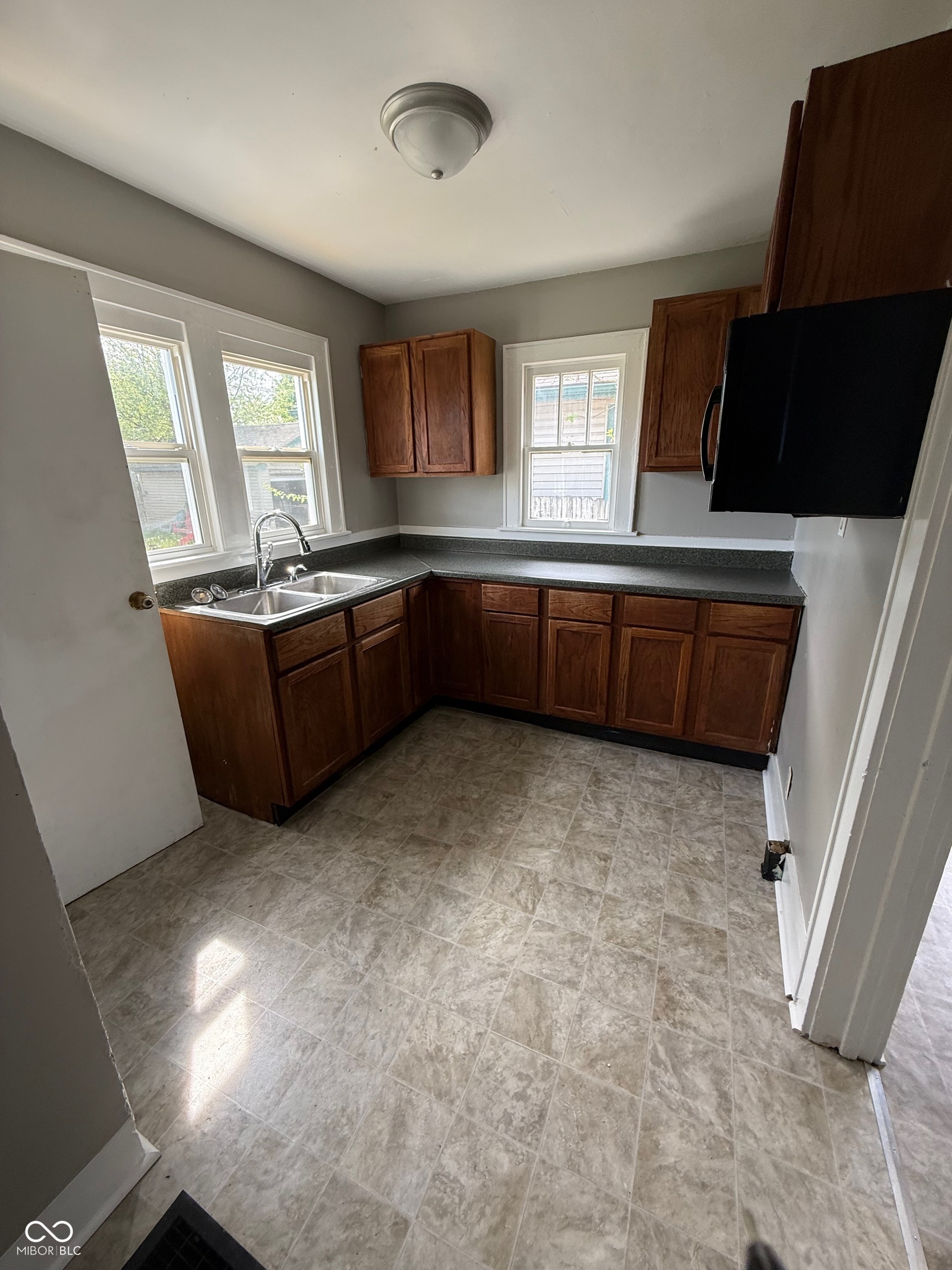 2730 Noble Street Anderson, IN 46016 - Photo 12 of 12