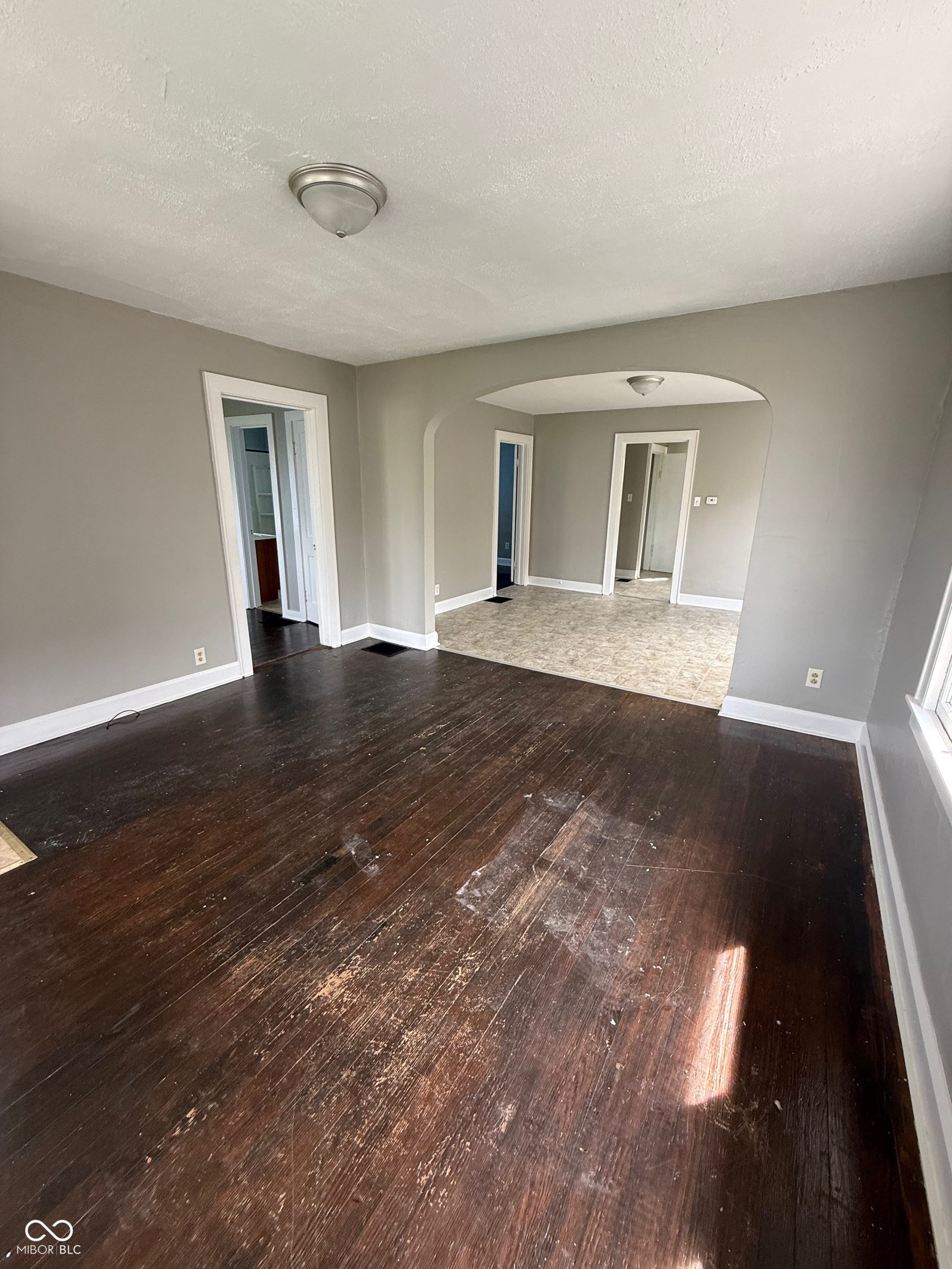 2730 Noble Street Anderson, IN 46016 - Photo 6 of 12