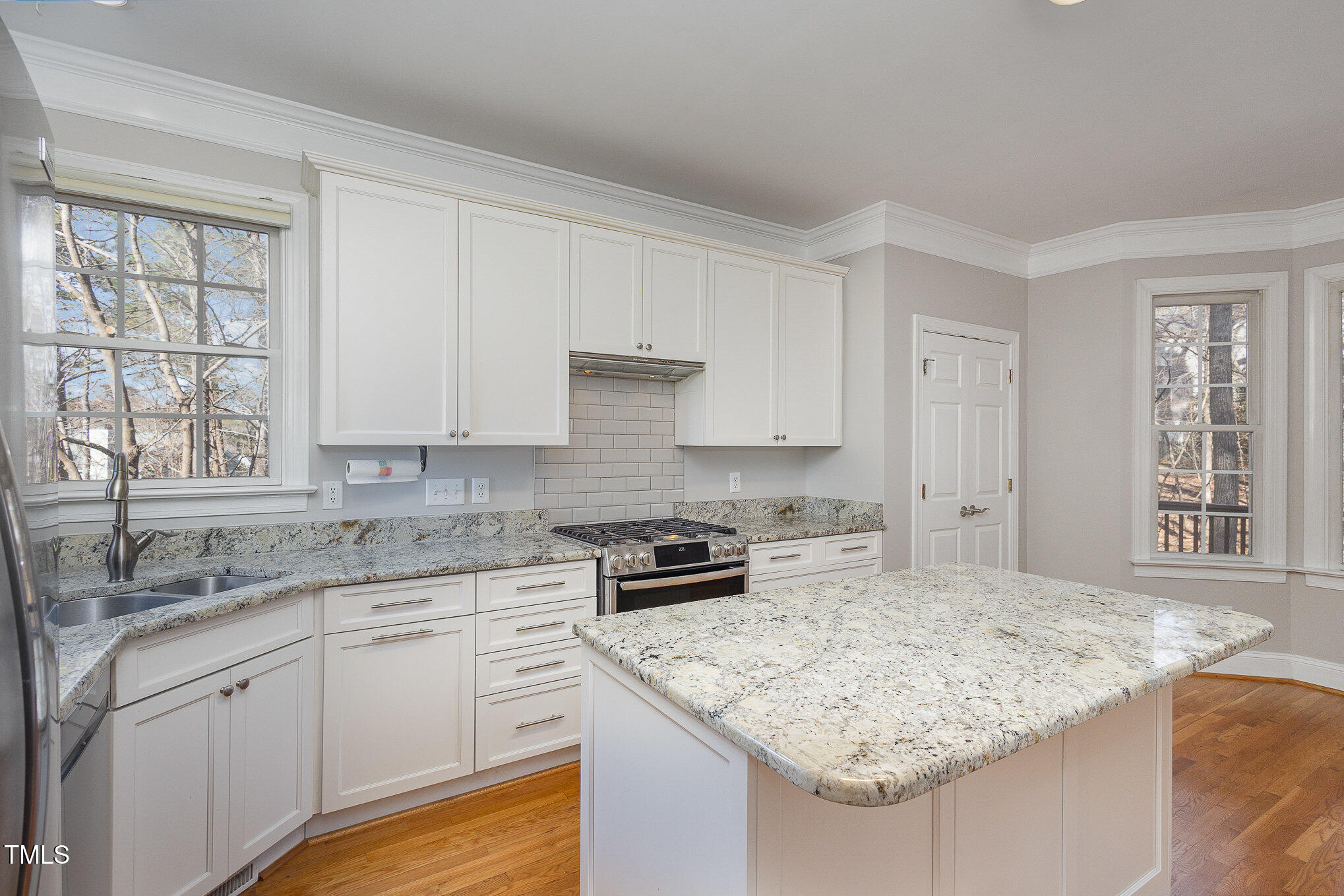 6 Hurdle Court Durham, NC 27713 - Photo 2 of 27 010_r6ii3280-edit_393