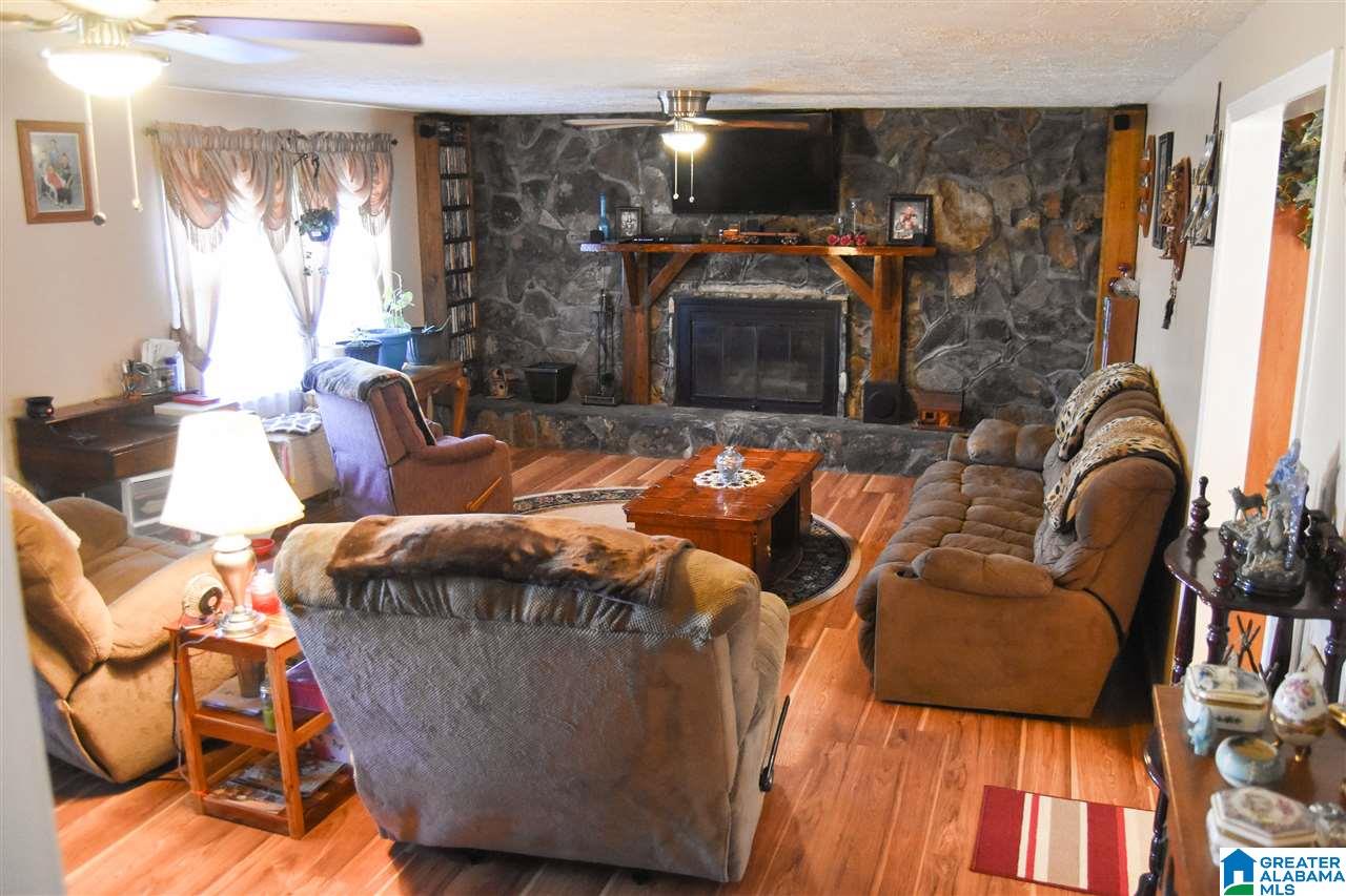 160 Goodwin Lane Talladega, AL 35160 - Photo 7 of 39
