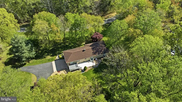 $604,950 | 4465 Camelot Drive, Pomfret, MD 20675