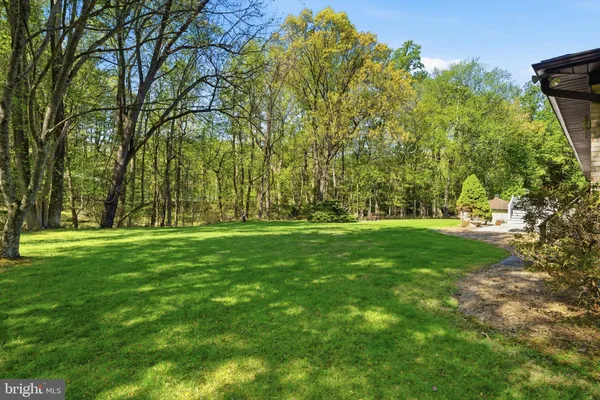 $604,950 | 4465 Camelot Drive, Pomfret, MD 20675