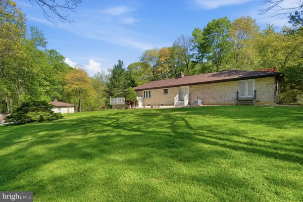 $604,950 | 4465 Camelot Drive, Pomfret, MD 20675