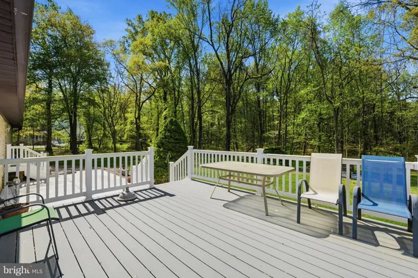 $604,950 | 4465 Camelot Drive, Pomfret, MD 20675