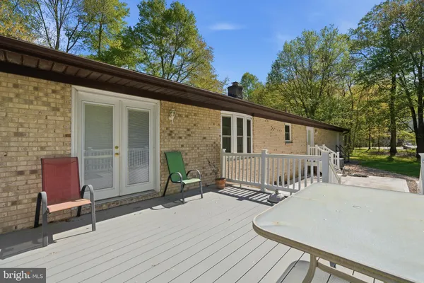 $604,950 | 4465 Camelot Drive, Pomfret, MD 20675