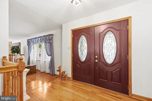 $604,950 | 4465 Camelot Drive, Pomfret, MD 20675