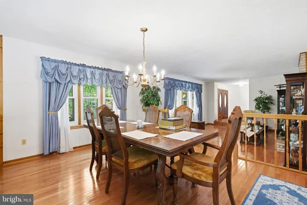 $604,950 | 4465 Camelot Drive, Pomfret, MD 20675