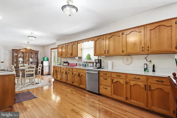 $604,950 | 4465 Camelot Drive, Pomfret, MD 20675
