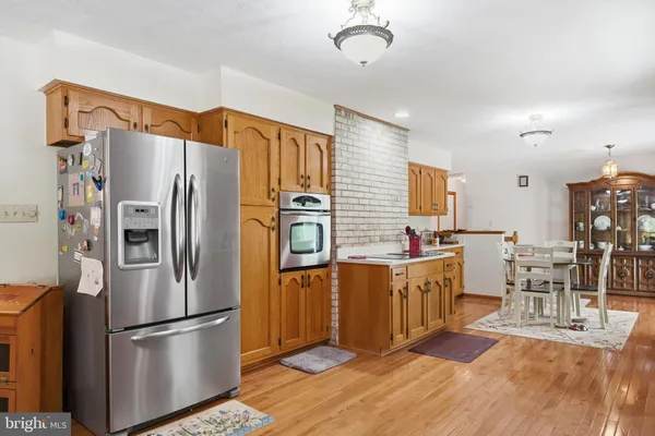 $604,950 | 4465 Camelot Drive, Pomfret, MD 20675